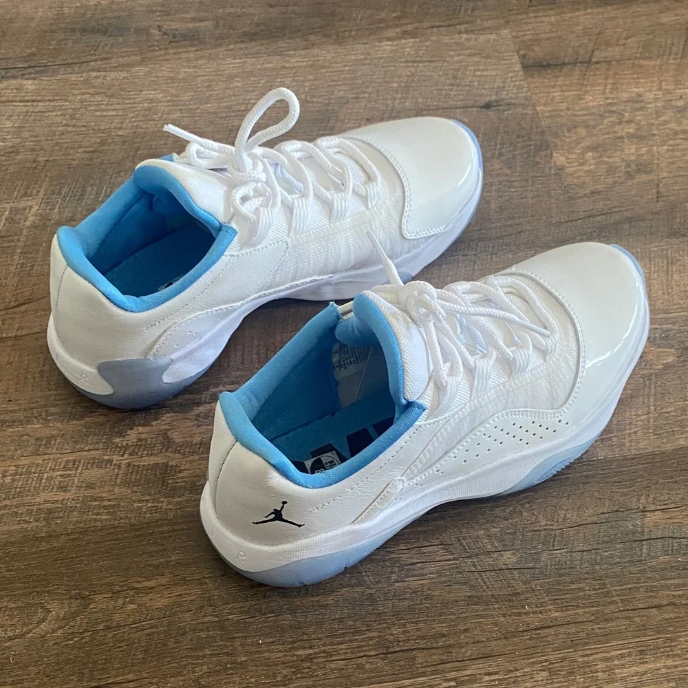 Jordan 11 CMFT Low- EUC